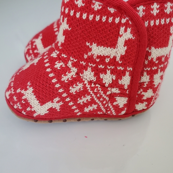 2 for $15 - Baby booties - Picture 4 of 5